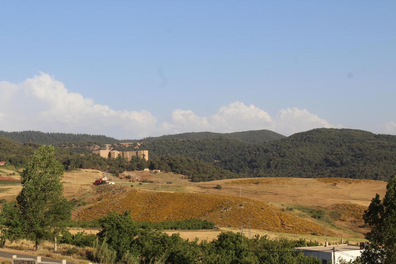 La chèvre de monsieur Seguin Hotel Ifrane  Esterno foto